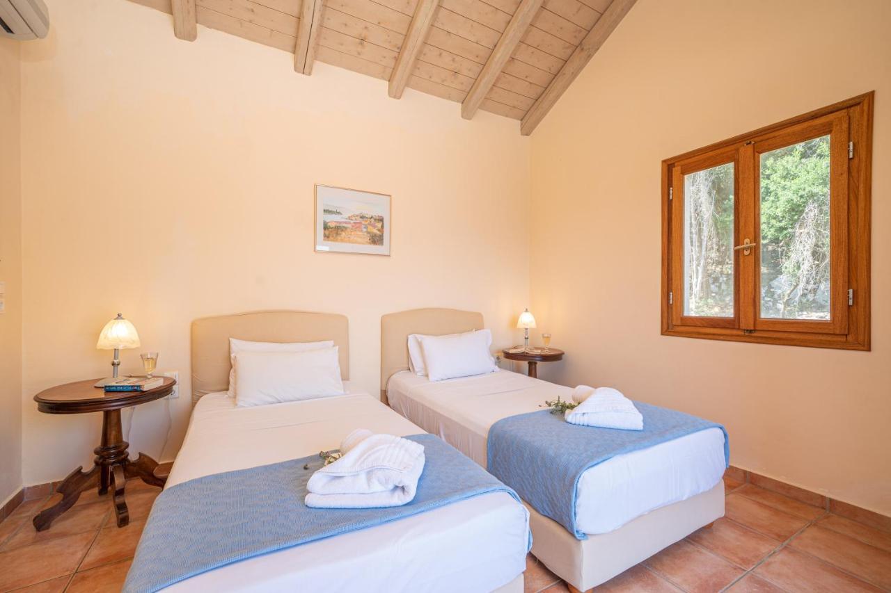Vilă Helios Sea View & Private Pool Near *